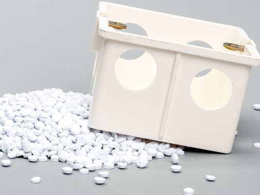 固いUPVCフィッティング複合粒 PVCペレット 注射用品PVC白色プラスチック粒 注射鋳造PVC粒子ポリビニルクロロイドペレット材料